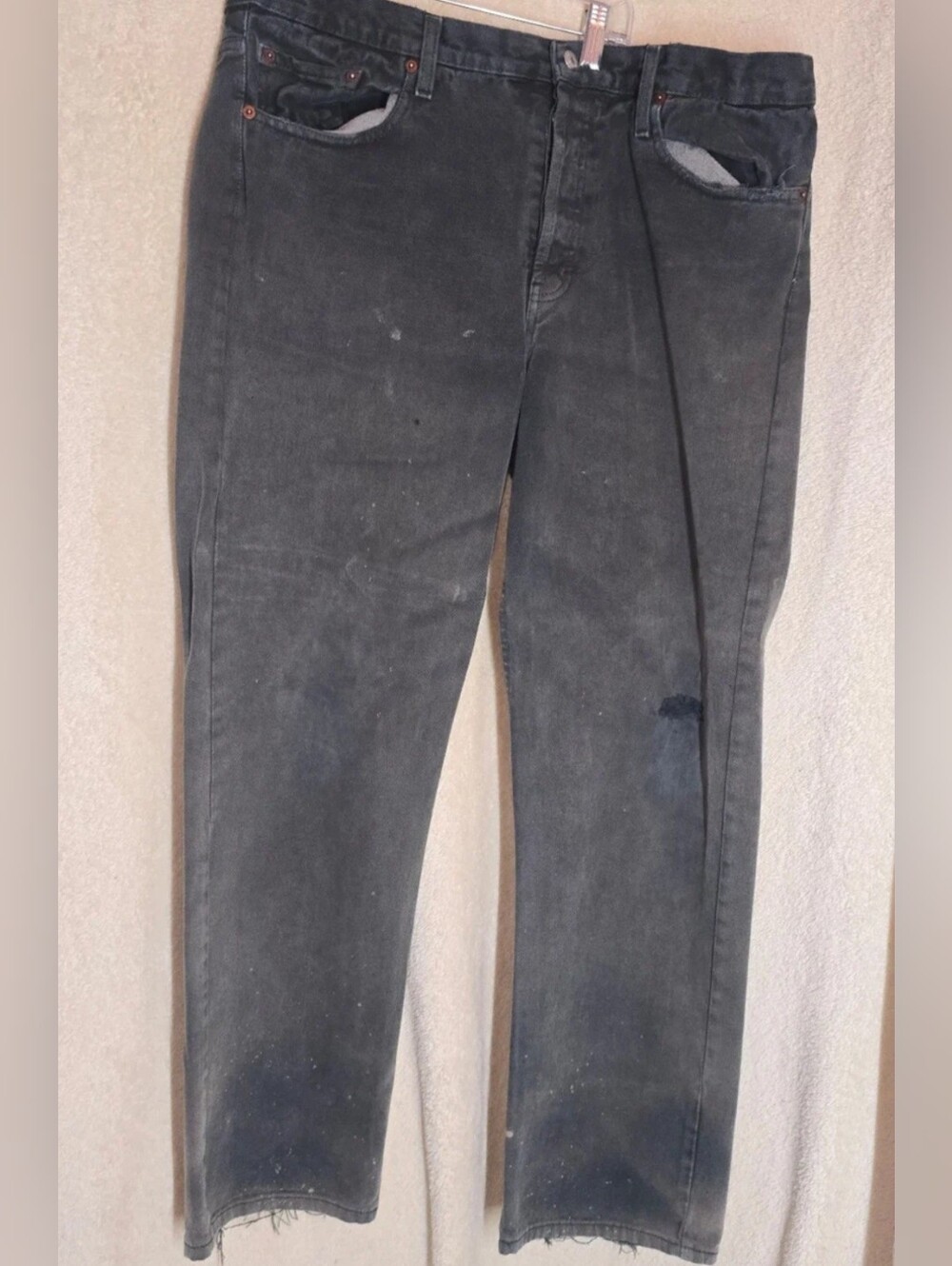 Levis Original 501 Straight Leg Button Fly Distressed Jeans Paint Splatter